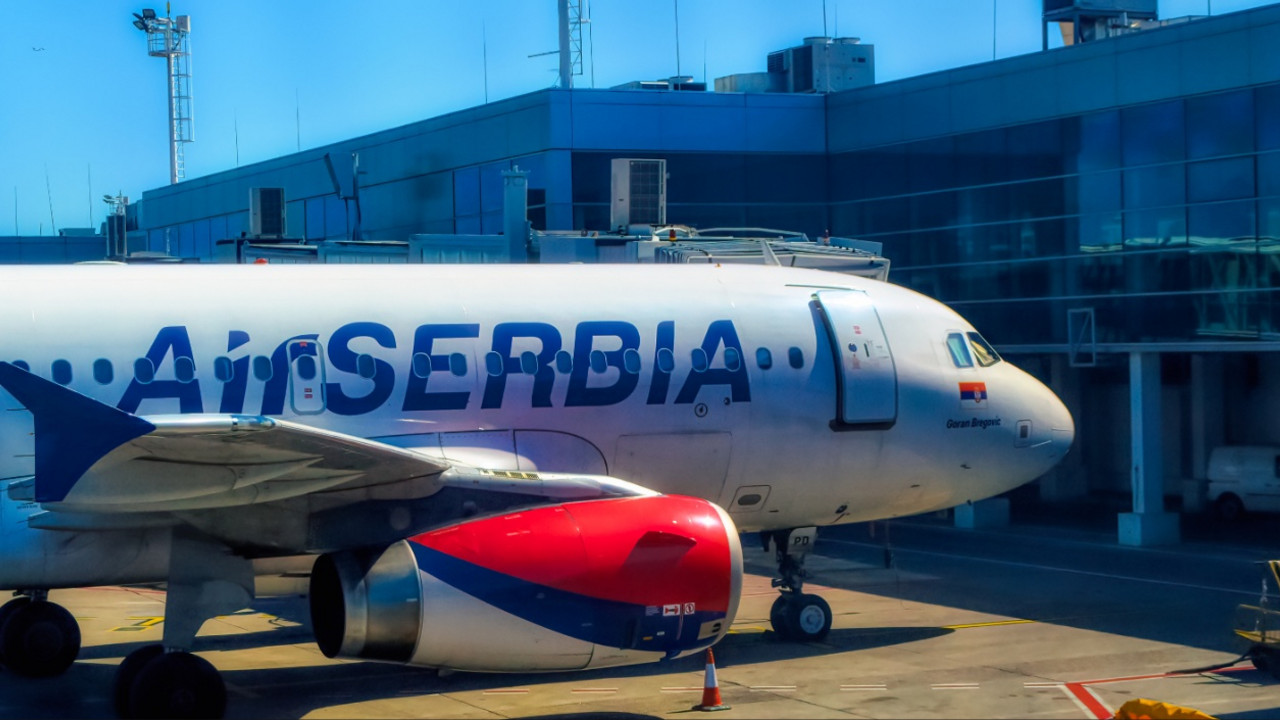 Er Srbija, aerodrom Nikola Tesla