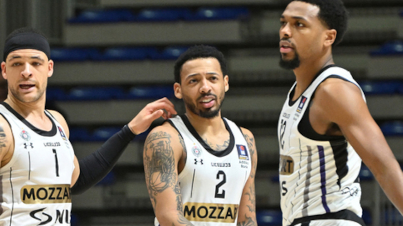 Ife Lundberg, Karlik Džons, Sterling Braun