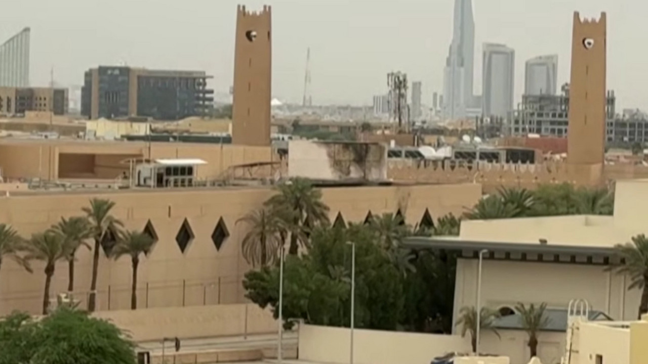 Iranski dronovi pogodili američku ambasadu u Saudijskoj Arabiji