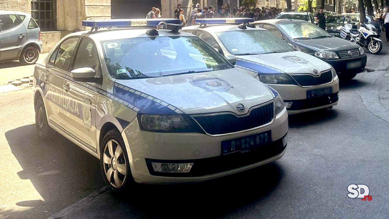 Policija