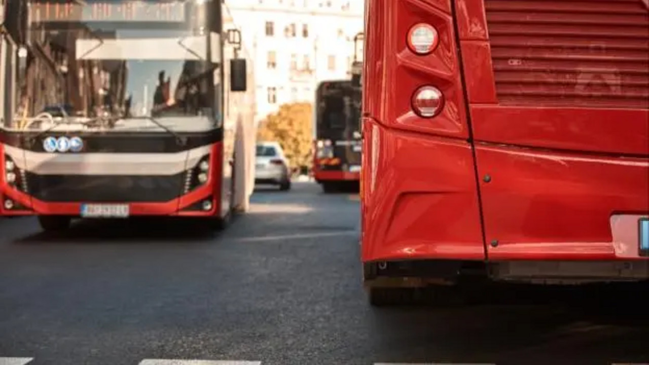 Autobusi