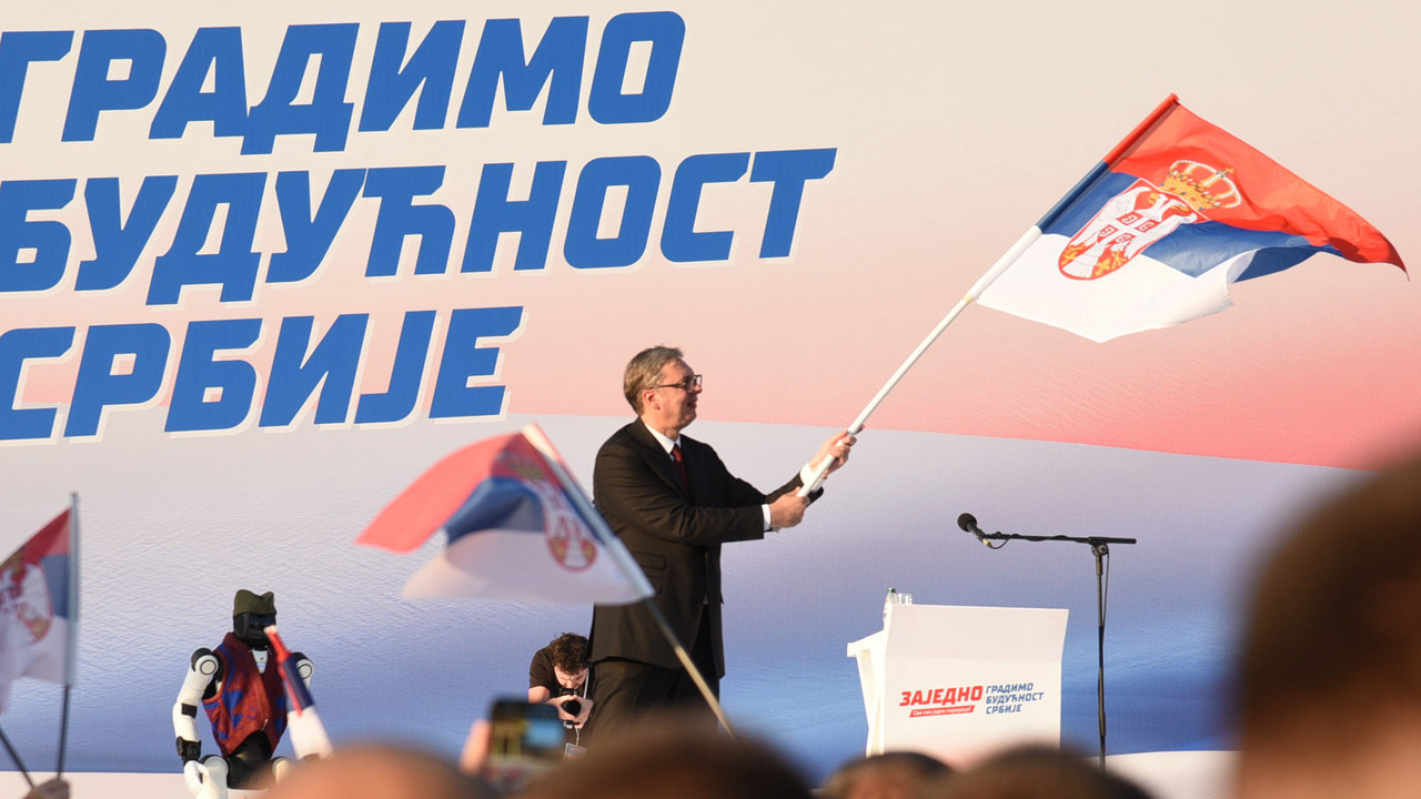 Predsednik Vučić na Skupu "Srbija, jedna porodica"