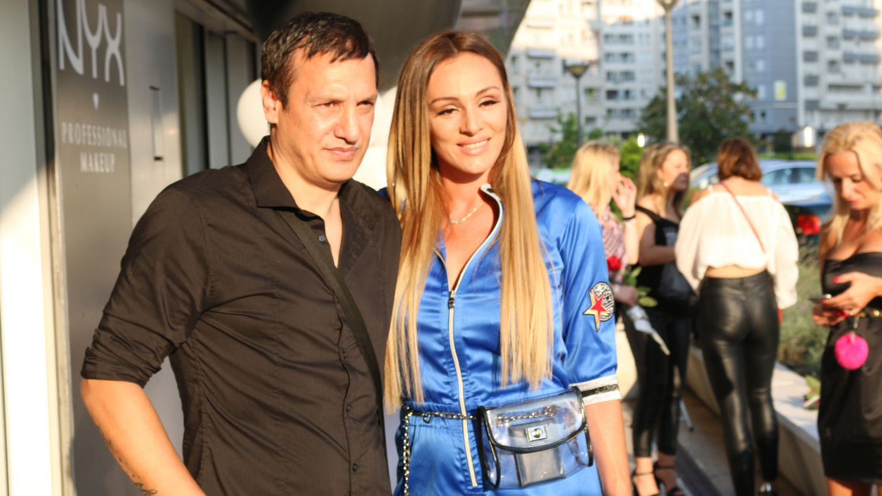 Gagi Đogani, Anabela Atijas