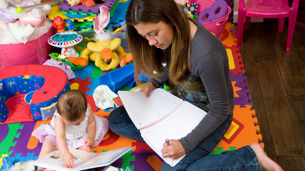bebisiterka sa detetom