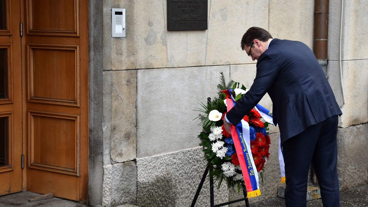 Vučić