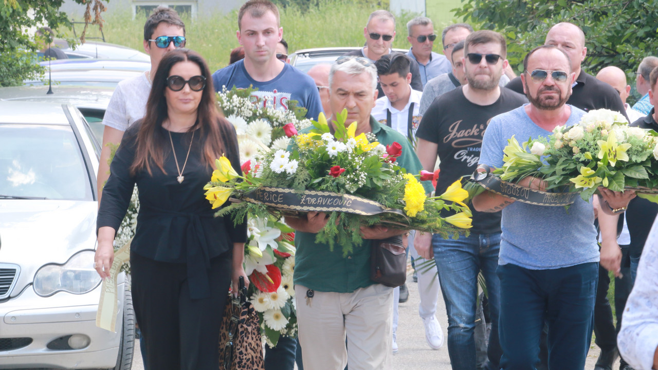 Sahrana Sinana Sakića