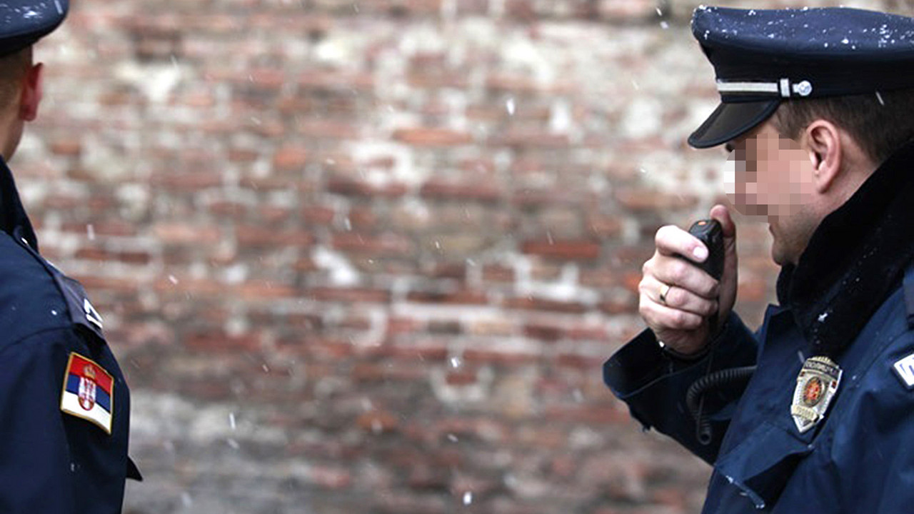 Policija