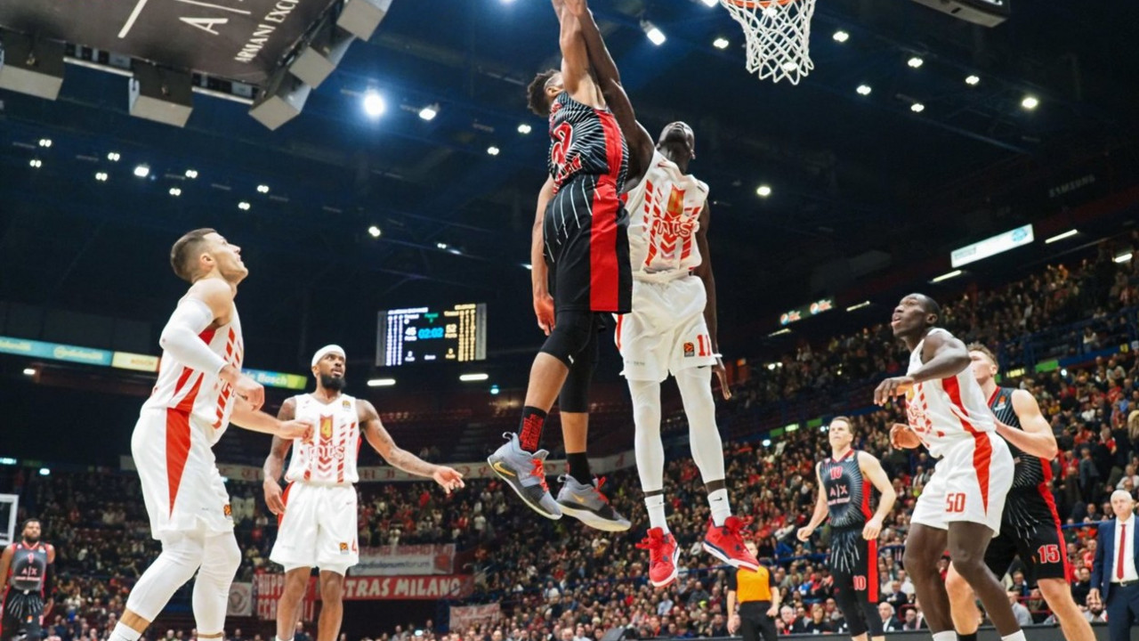 KK Crvena zvezda - KK Armani Milano
