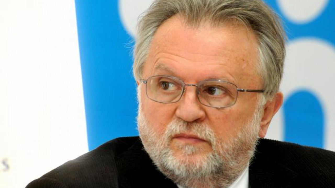 Dušan Vujović 