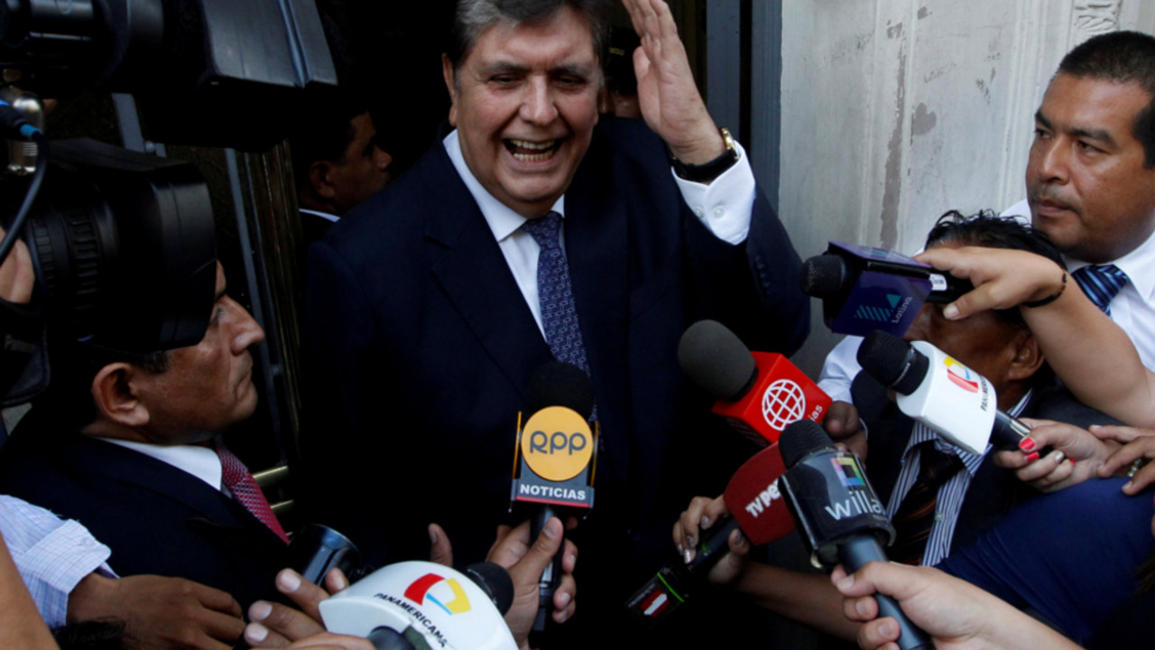 Alan Garsija, Peru