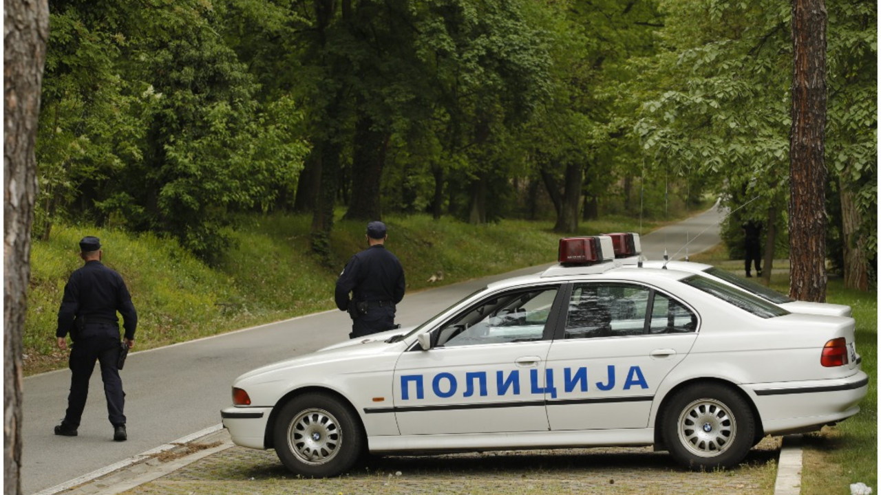 policija