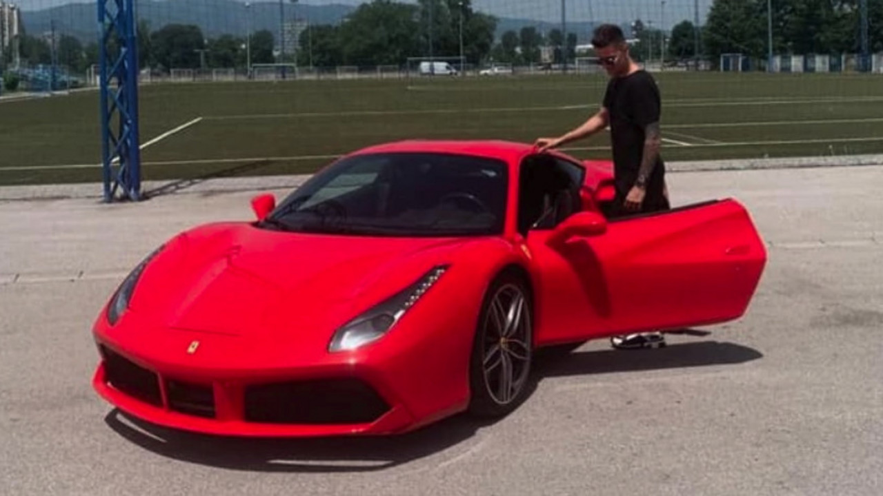Ferari