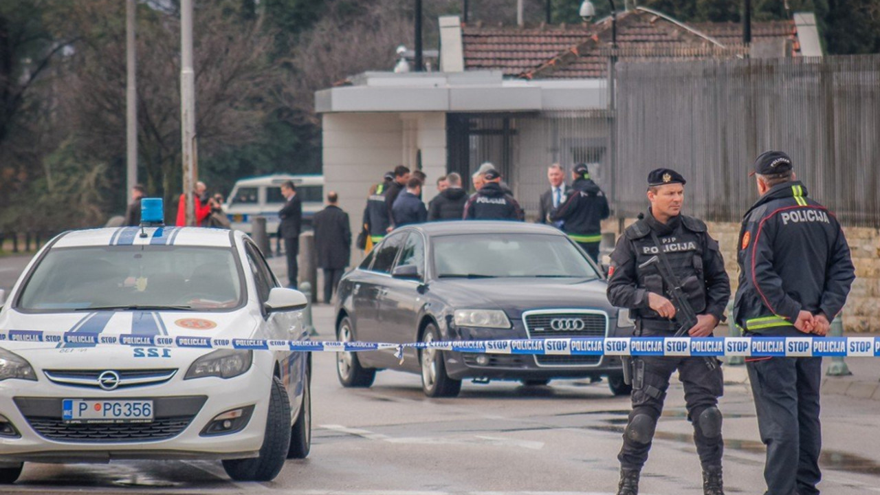 policija