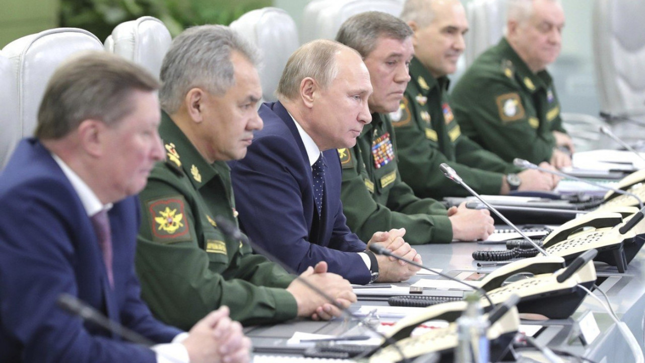 Vladimir Putin i Sergej Šojgu, testiranje "avangarda", hipersoničnog sistema za navođenje