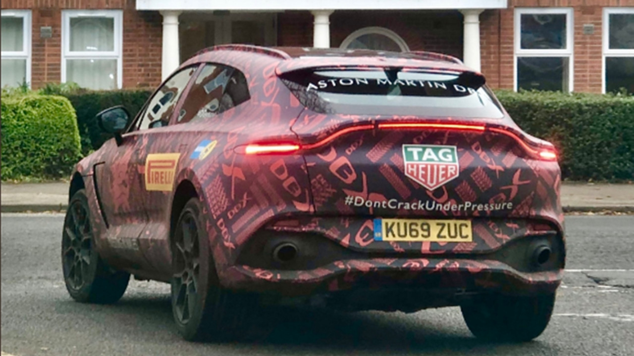 Aston Martin DBX