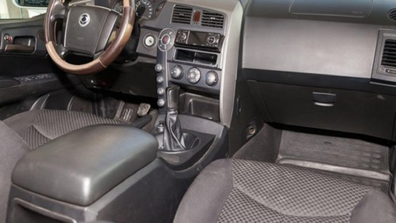 unutrašnjost automobila