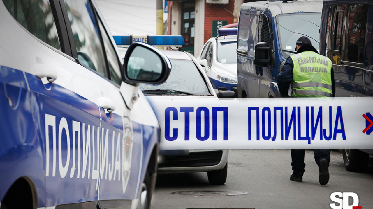 policija