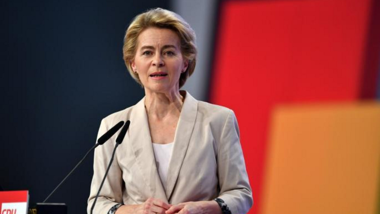 Ursula fon der Lajen 