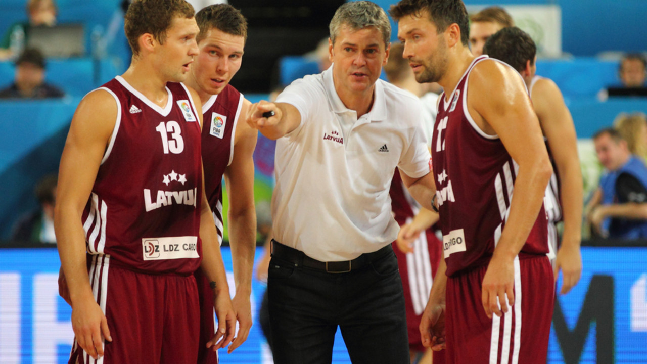 Janis Strelnieks, Dairis Bertans, Ainars Bagackis i Krištaps Janičenoks na Evrobasketu u Sloveniji 2013. godine