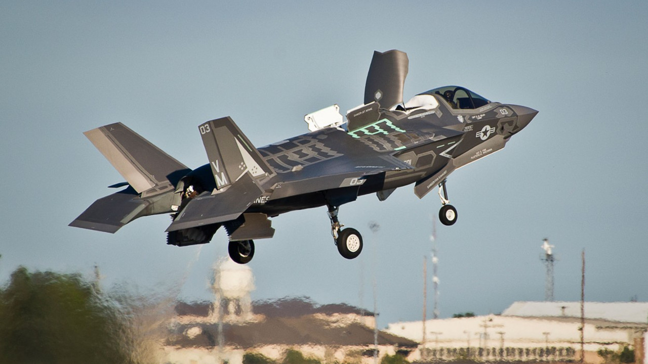 F-35B sa mogućnošću vertikalnog sletanja i uzletanja