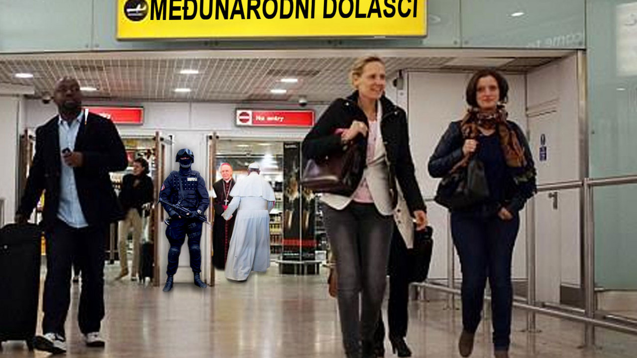 Papa na beogradskom aerodromu