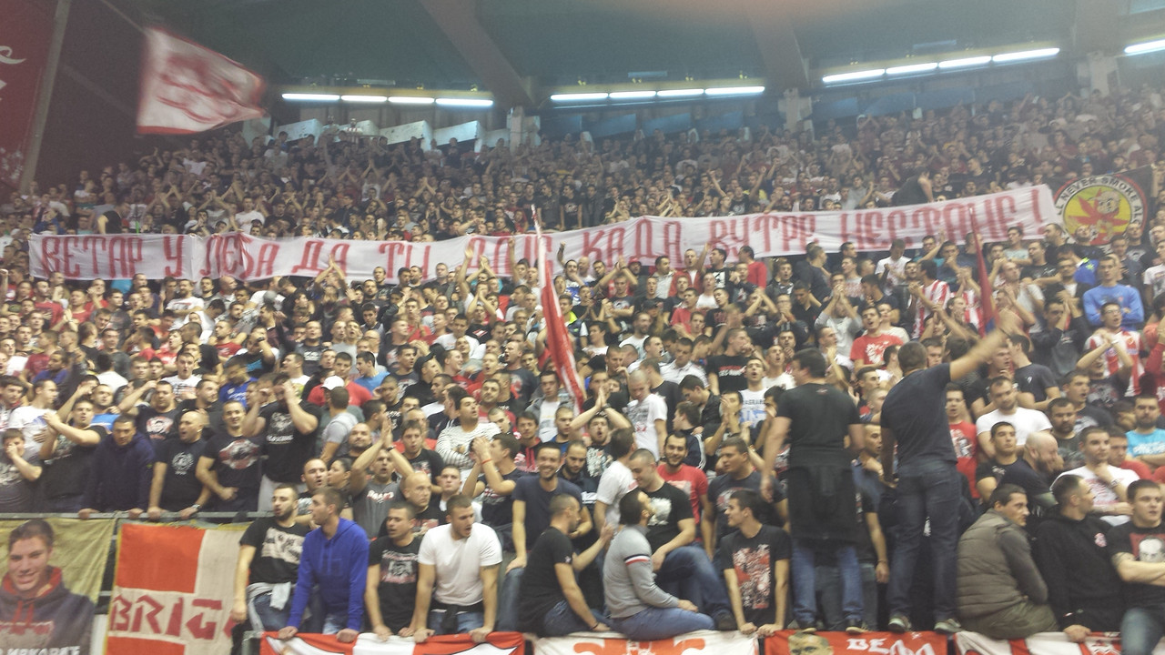 Navijači KK Crvene zvezde