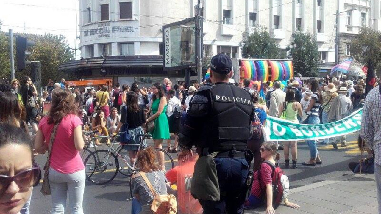 policija