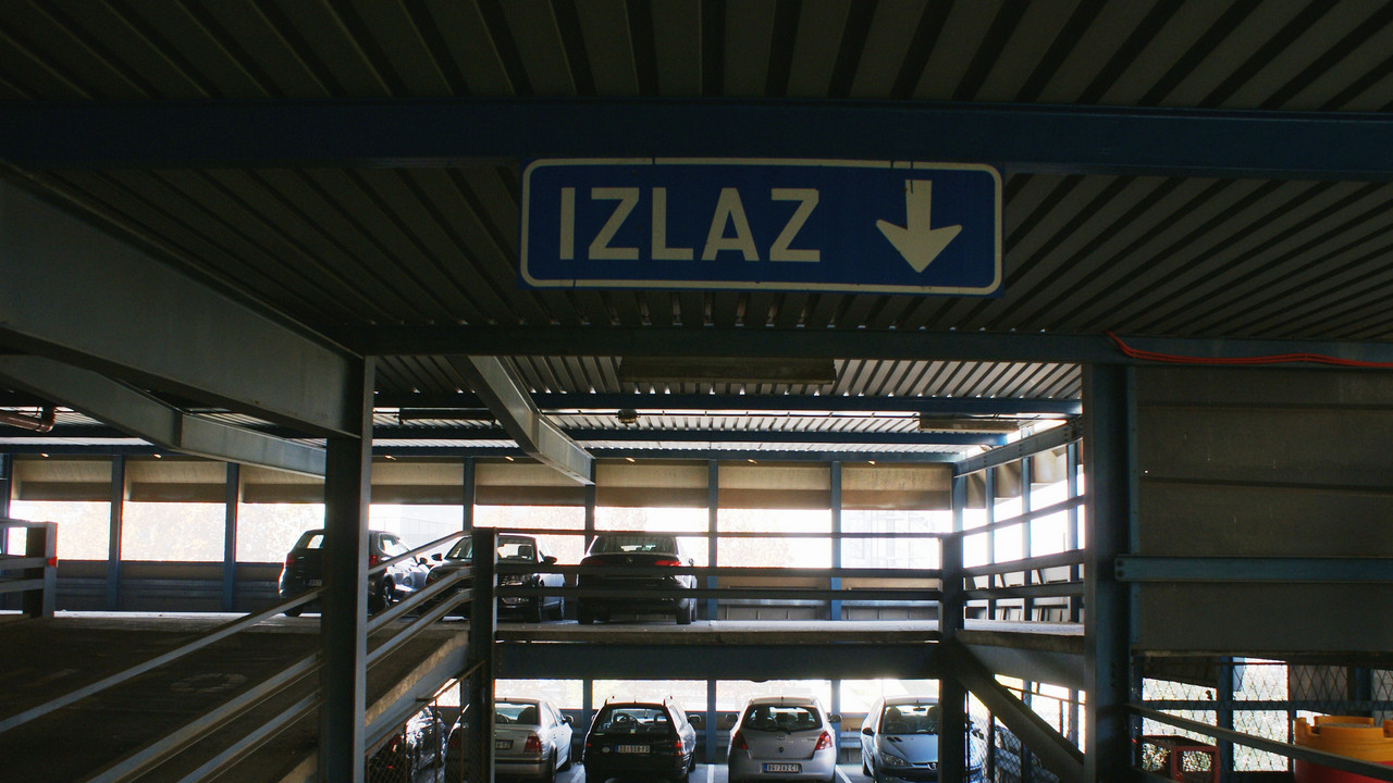 garaža