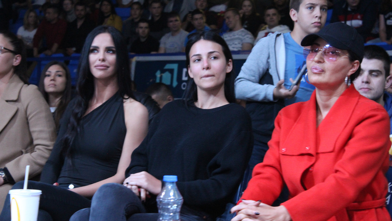 ceca-raznatovic,-anastasija-raznatovic,-bogdana