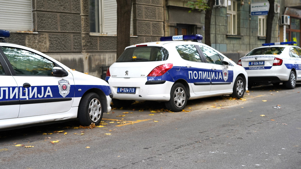policija
