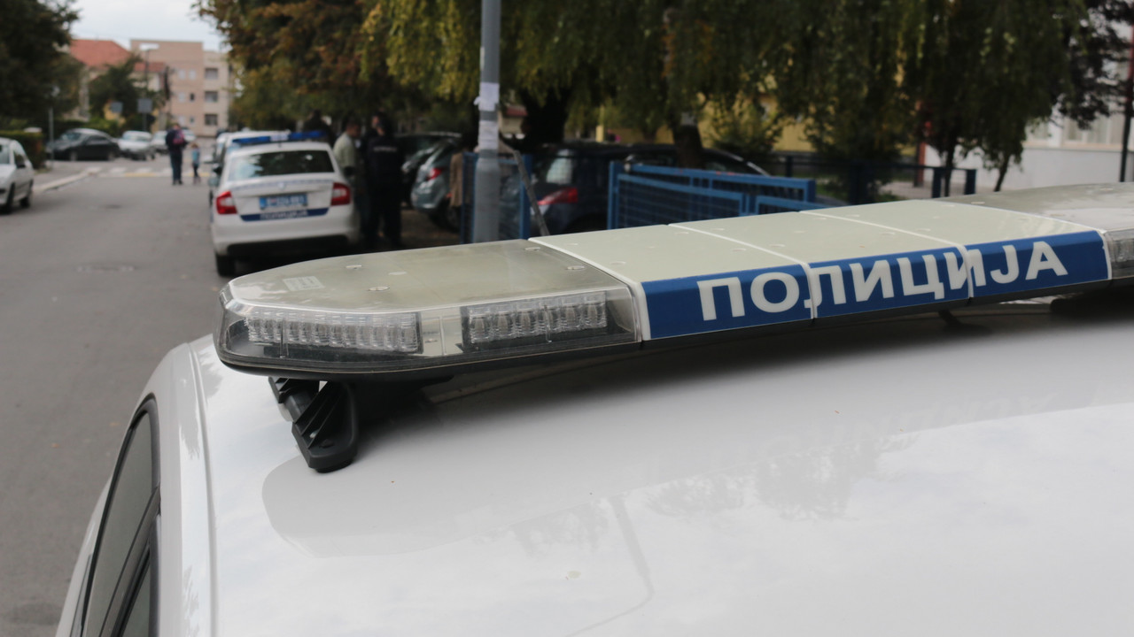 policija