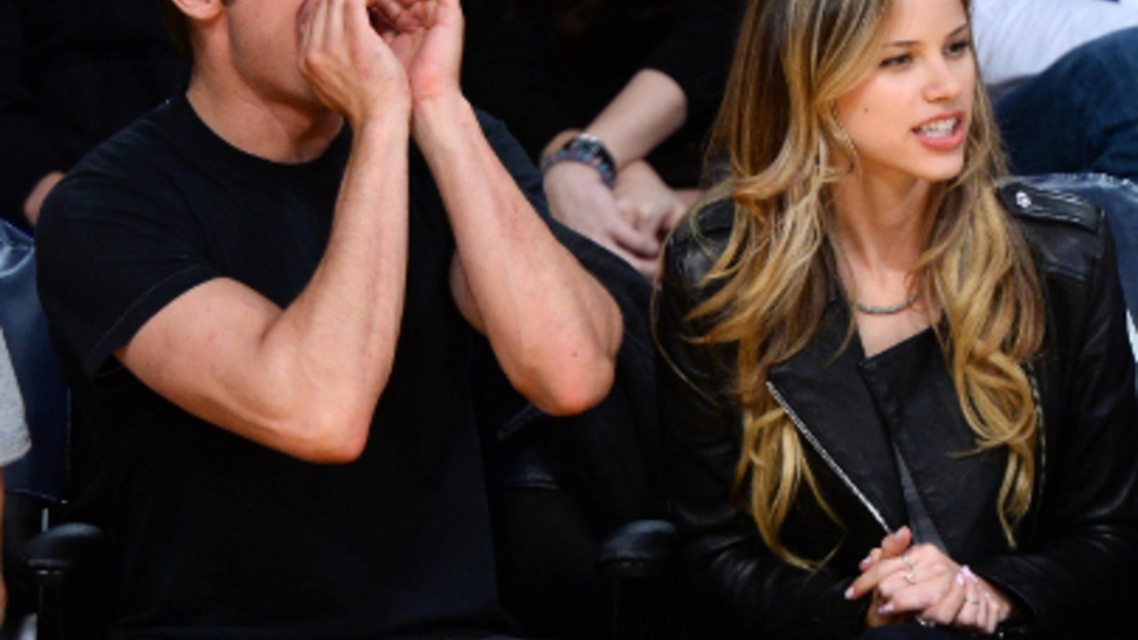 Zek Efron i Halston Sage