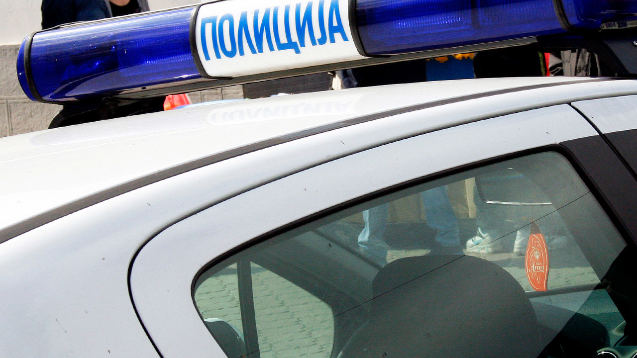 policija