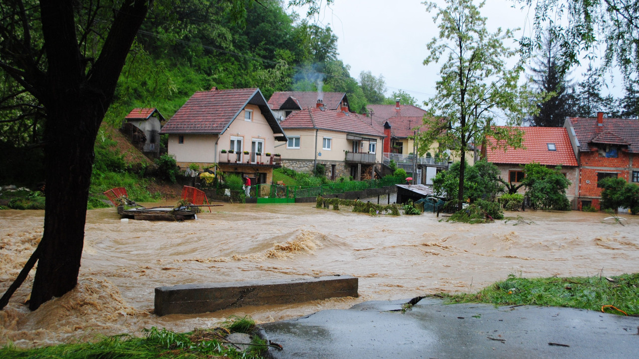 Poplave, pomoć