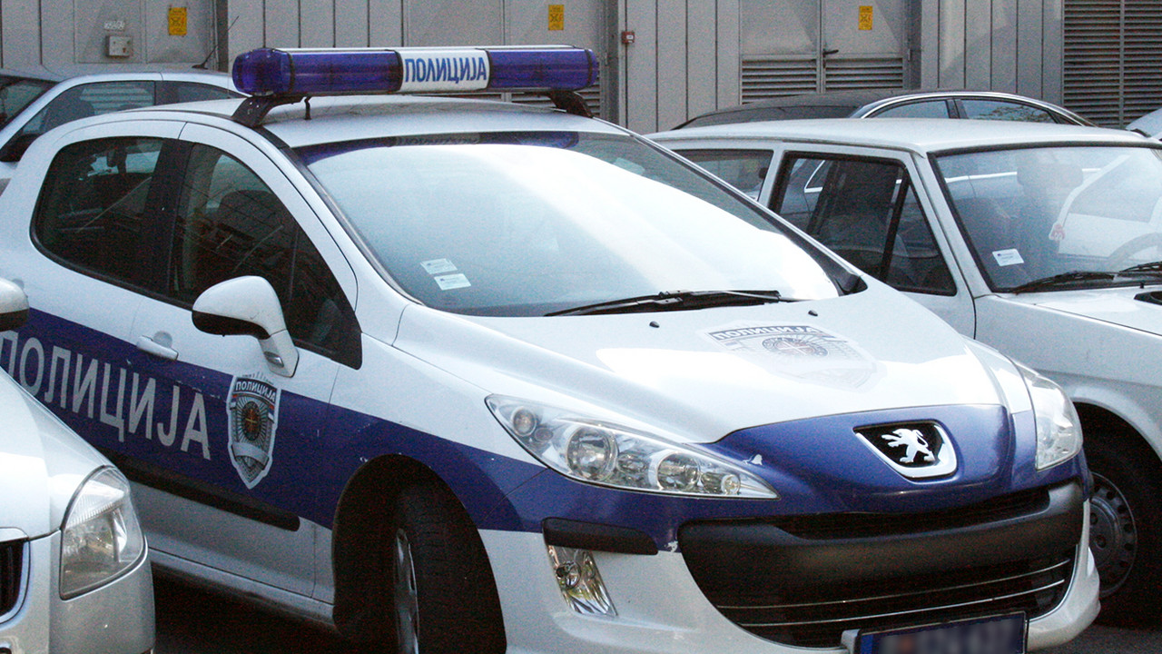 Policija