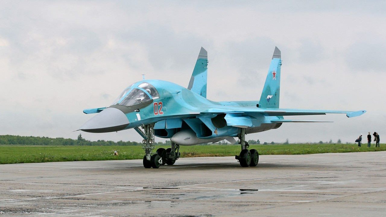 Lovac-bombarder Su-34 