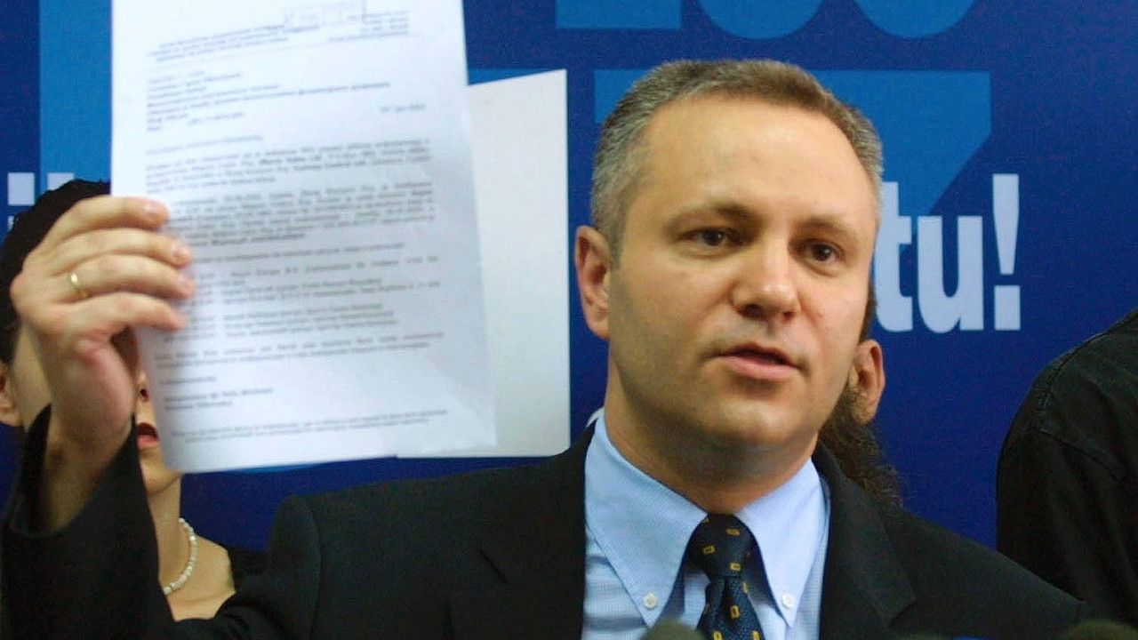 Mlađan Dinkić