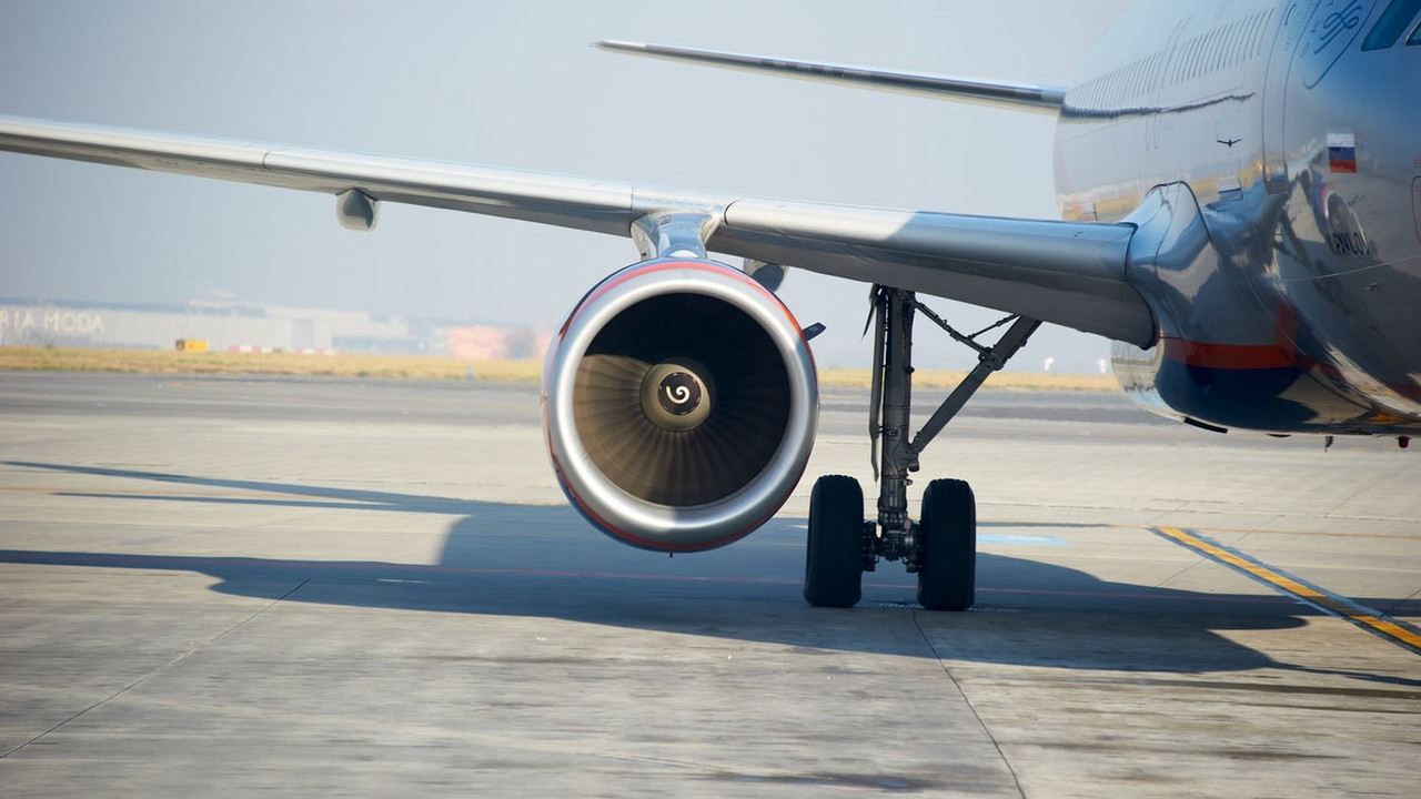 Avion