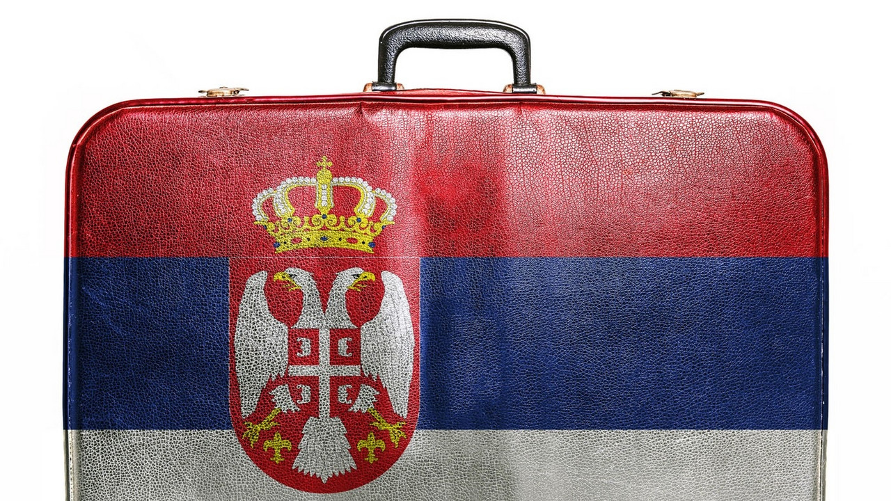 Kofer u bojama Srbije
