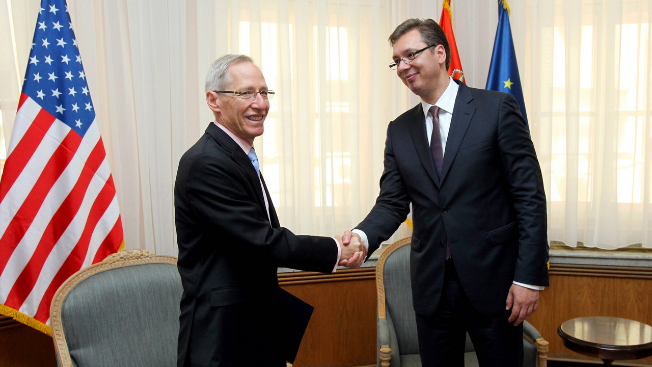 Kirbi i Vučić