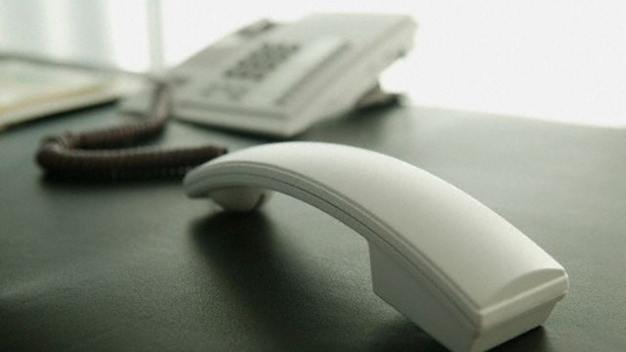 Fiksni telefon