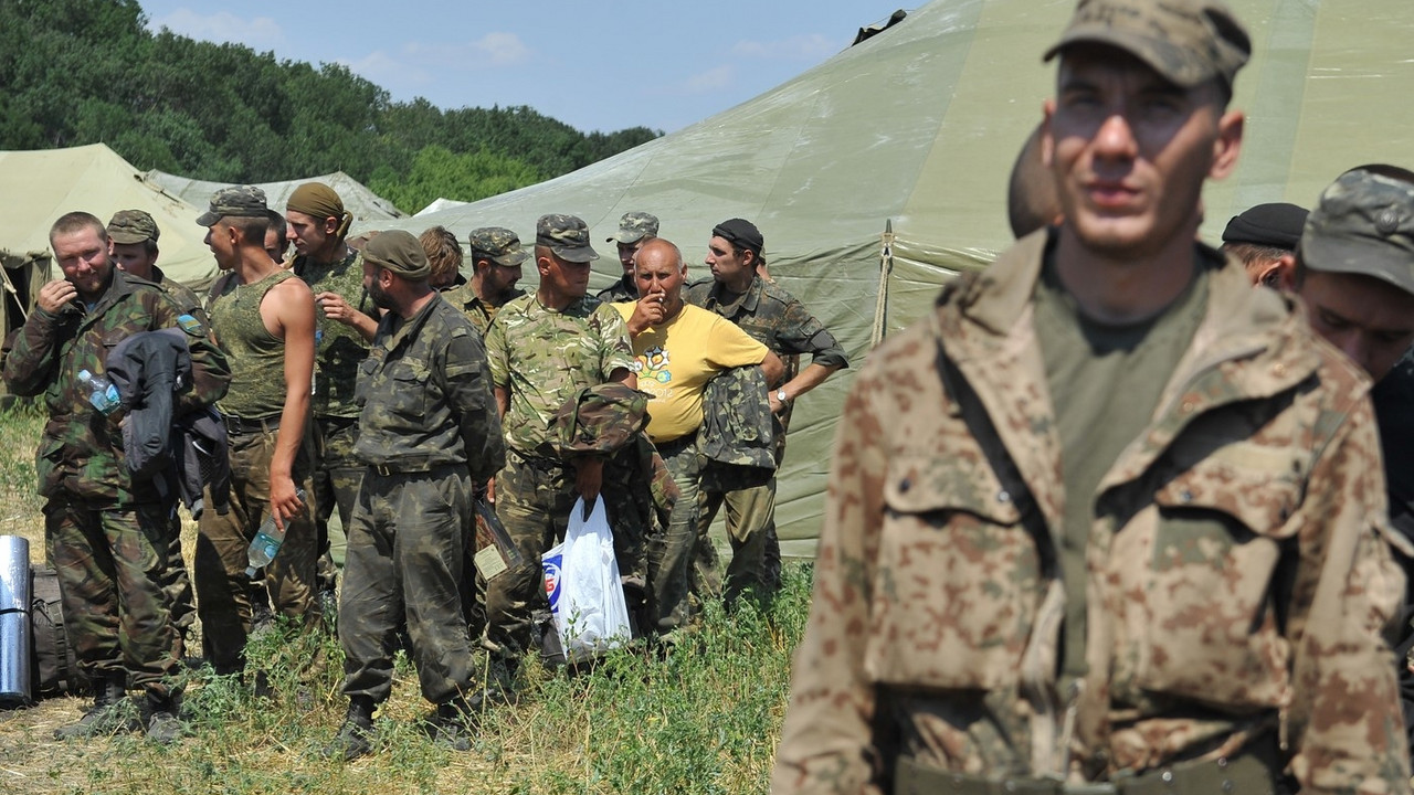 Ukrajinski vojnici u kampu u Rusiji