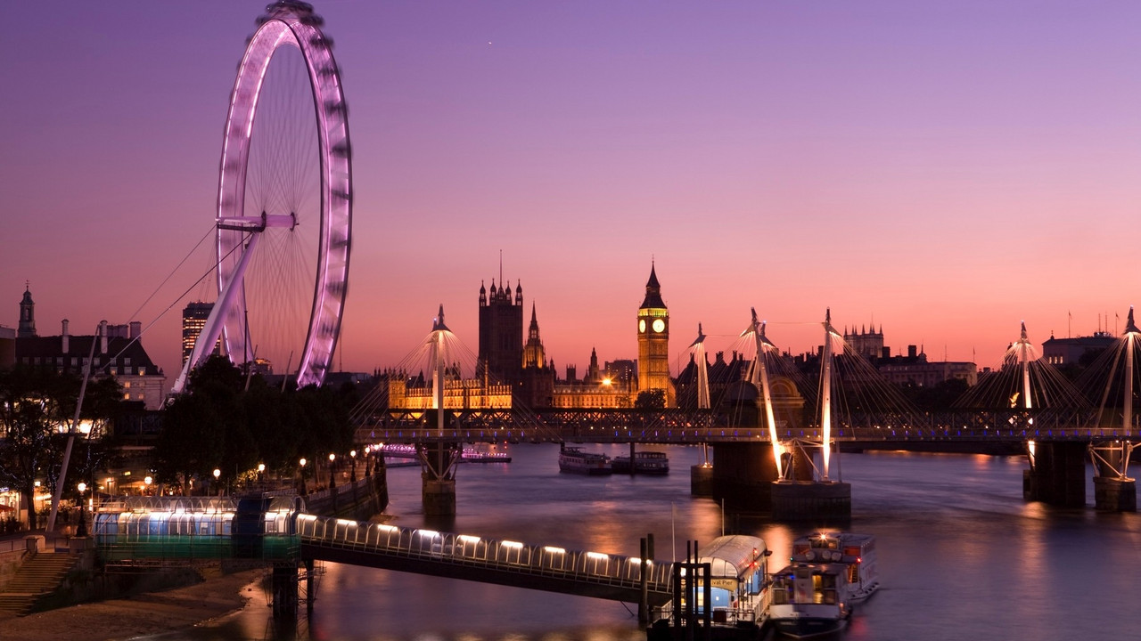 Panorama Londona u suton