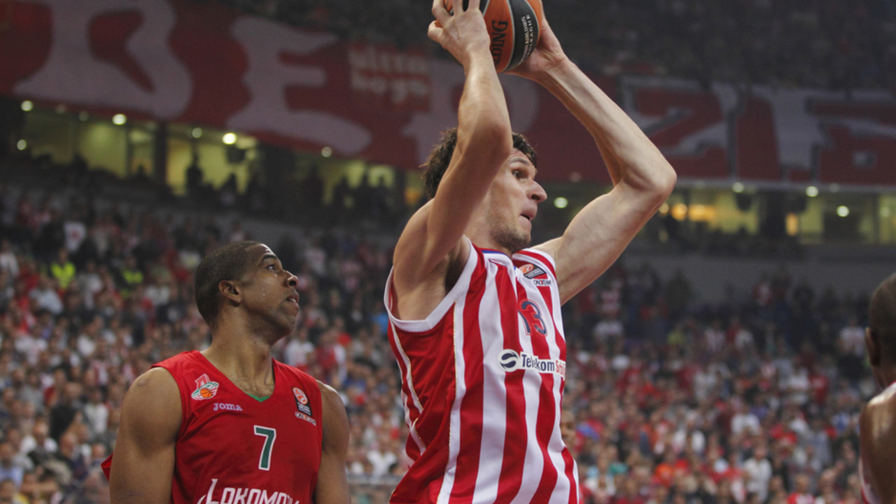 Centar Crvene zvezde Boban Marjanović