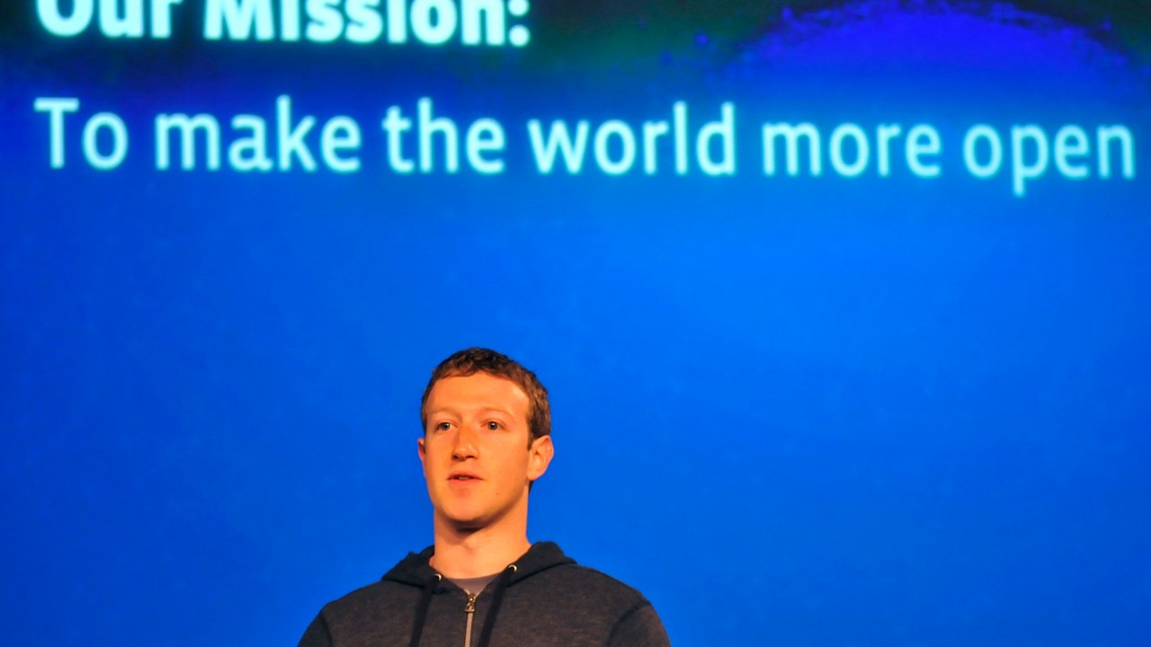 Mark Zuckerberg drži predavanje
