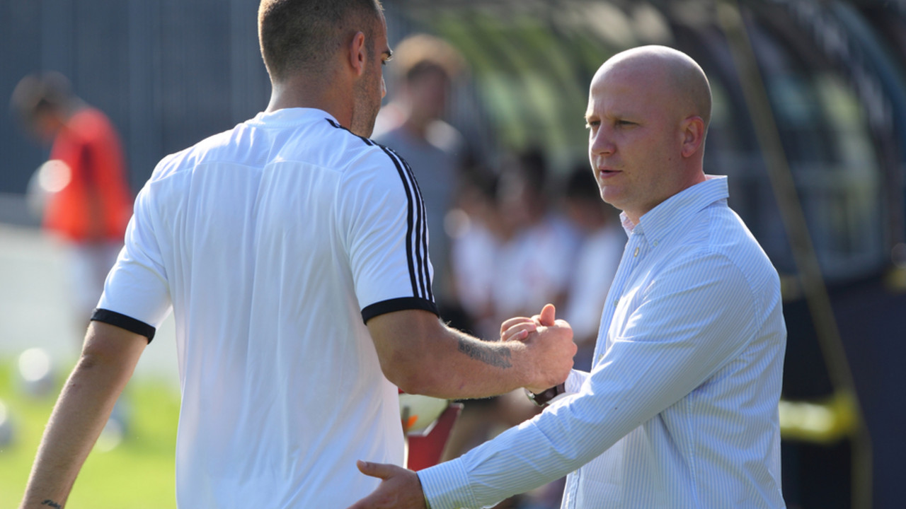 Trener Partizana Marko Nikolić na meču protiv Voždovca u JSL