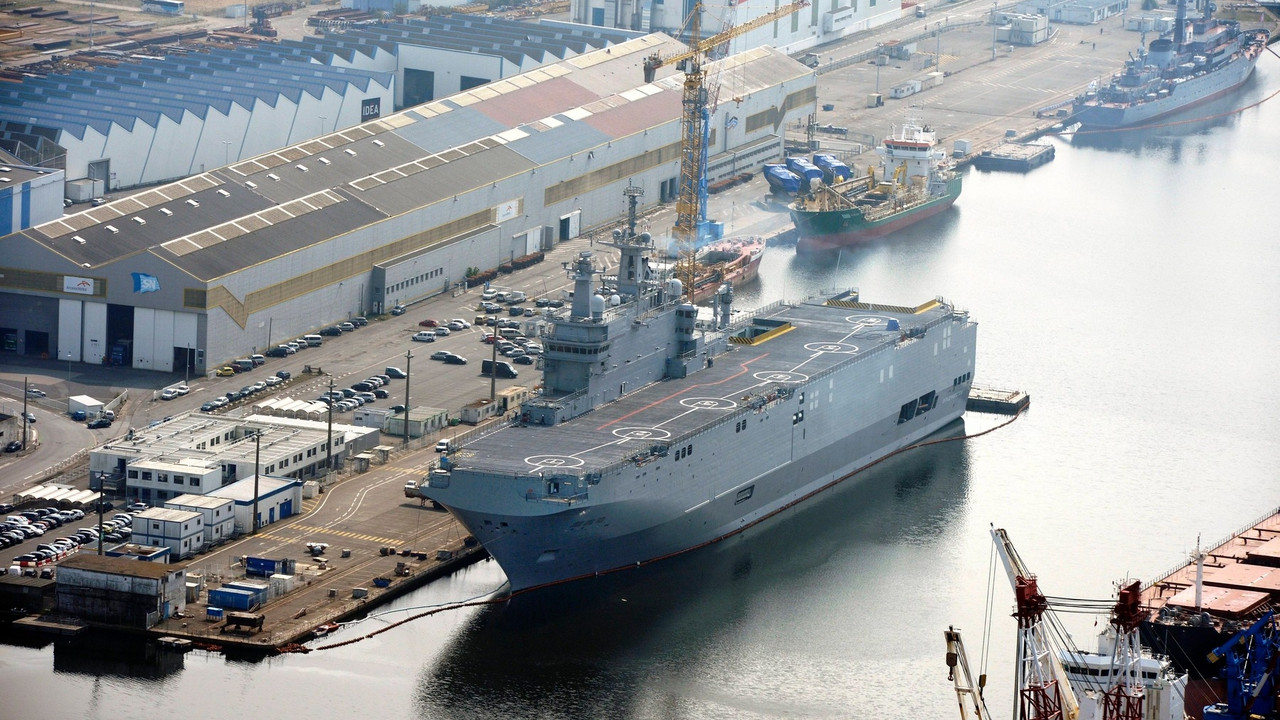 Nosač helikoptera "Vladivostok", klasa Mistral