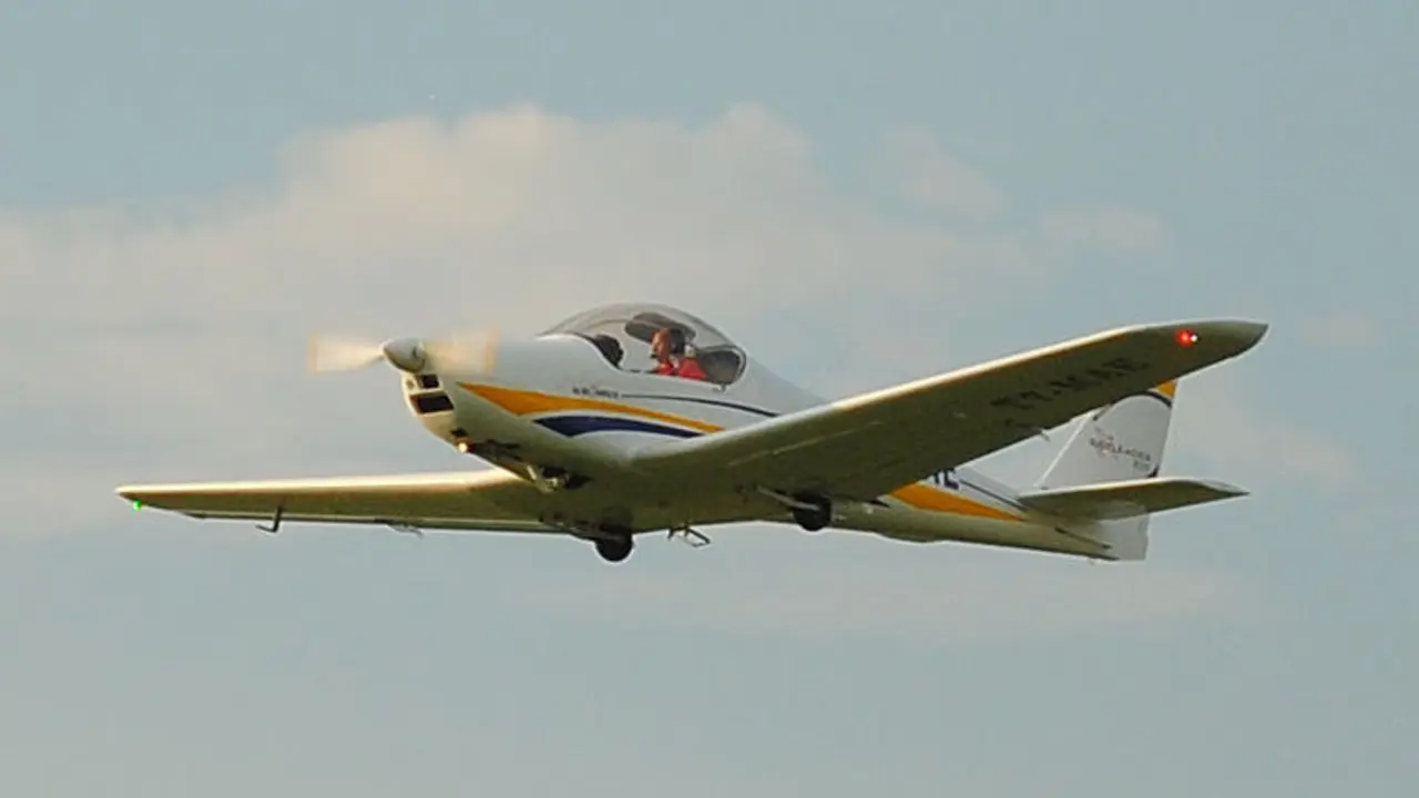 Skyleader 200