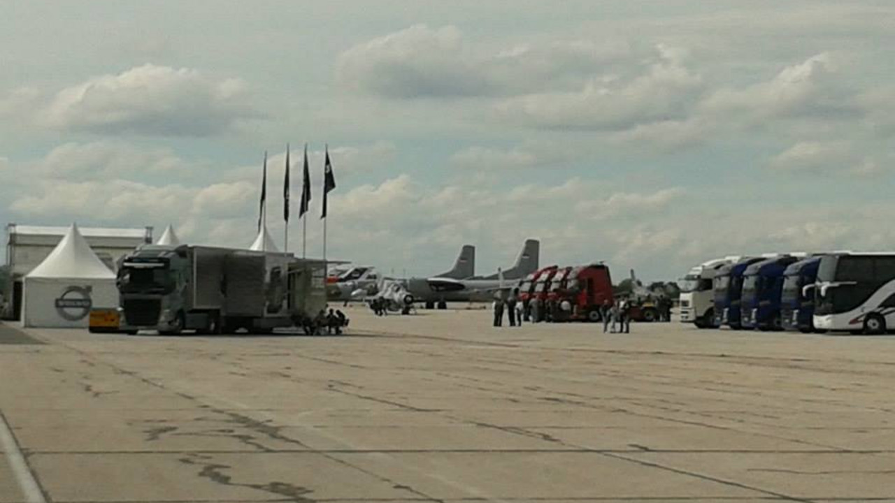 Vojni aerodrom u Batajnici