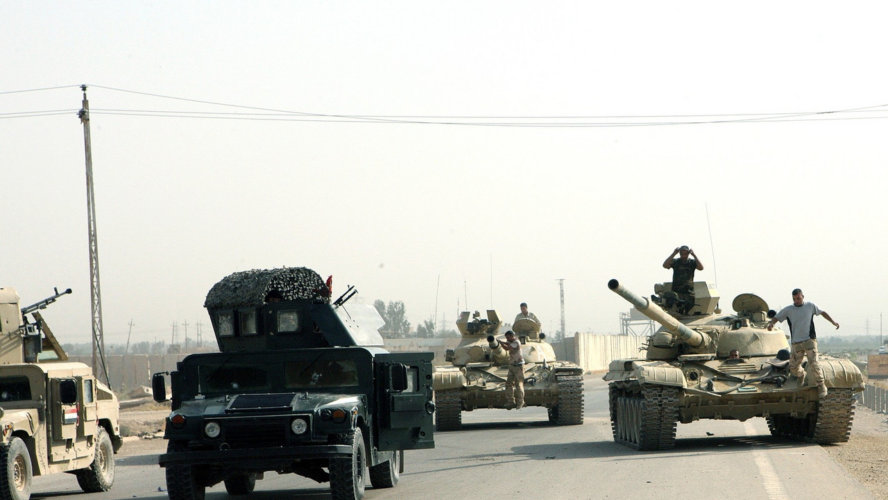 Vojska na ulazu u grad Ramadi u Iraku